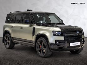 Land Rover Defender 110 D300 X Awd (221kW)