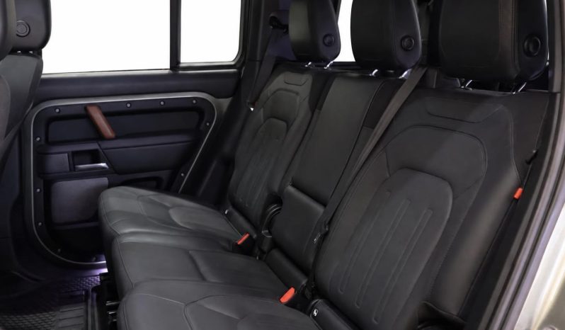 
								Land Rover Defender 110 D300 X Awd (221kW) full									