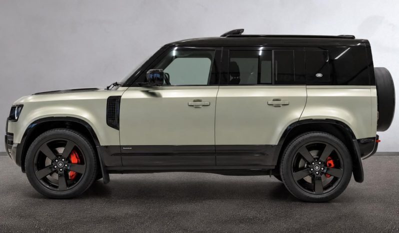 
								Land Rover Defender 110 D300 X Awd (221kW) full									