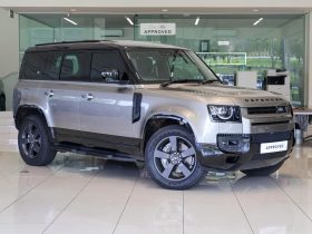 Land Rover Defender 110 D300 X-Dynamic Hse Awd (221kW)