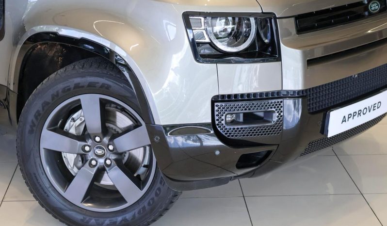 
								Land Rover Defender 110 D300 X-Dynamic Hse Awd (221kW) full									