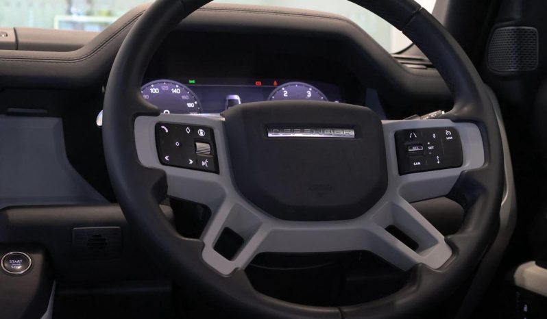 
								Land Rover Defender 110 D300 X-Dynamic Hse Awd (221kW) full									