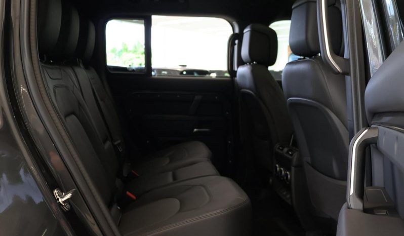 
								Land Rover Defender 130 3.0D D350 X-Dynamic Hse (257kW) full									