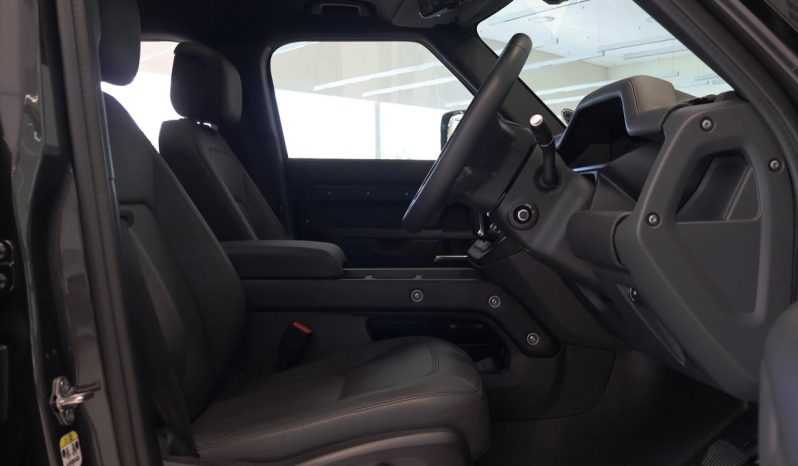
								Land Rover Defender 130 3.0D D350 X-Dynamic Hse (257kW) full									