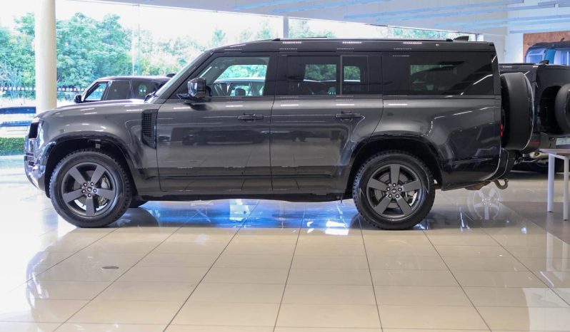 
								Land Rover Defender 130 3.0D D350 X-Dynamic Hse (257kW) full									
