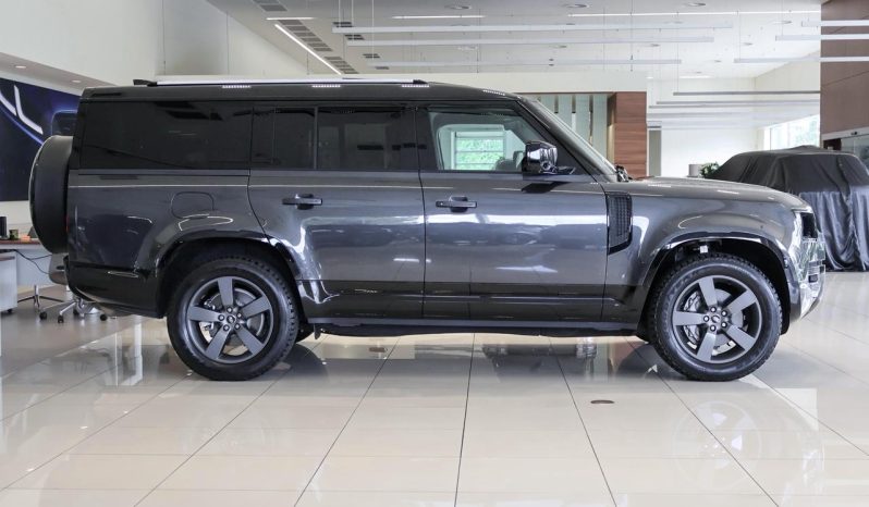 
								Land Rover Defender 130 3.0D D350 X-Dynamic Hse (257kW) full									