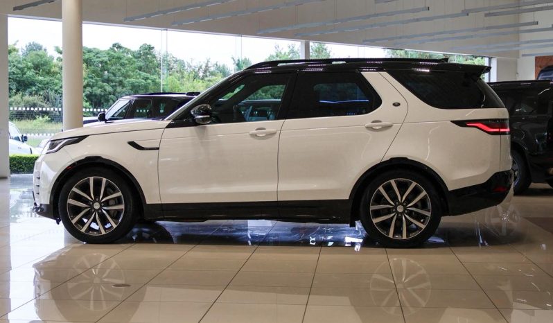 
								Land Rover Discovery 3.0 D R-Dynamic Se (221kW) full									