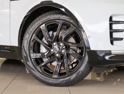 
										Land Rover Discovery 3.0 D R-Dynamic Se (221kW) full									