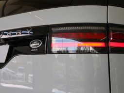 
										Land Rover Discovery 3.0 D R-Dynamic Se (221kW) full									