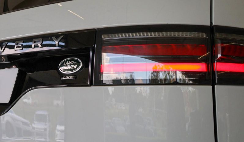 
								Land Rover Discovery 3.0 D R-Dynamic Se (221kW) full									