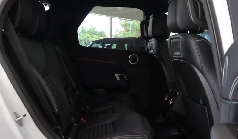 
								Land Rover Discovery 3.0 D R-Dynamic Se (221kW) full									