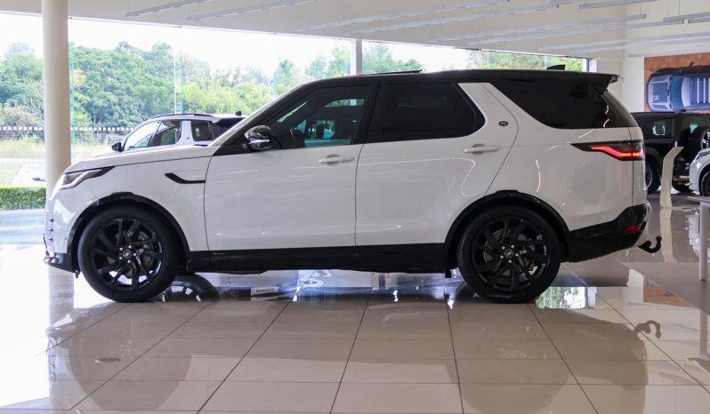 
								Land Rover Discovery 3.0 D R-Dynamic Se (221kW) full									