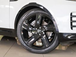 
										Land Rover Discovery 3.0 D300 Dynamic Hse Awd (221kW) full									