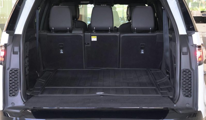 
								Land Rover Discovery 3.0 D300 Dynamic Hse Awd (221kW) full									