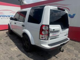 Land Rover Discovery 4 3.0 D V6 Se At