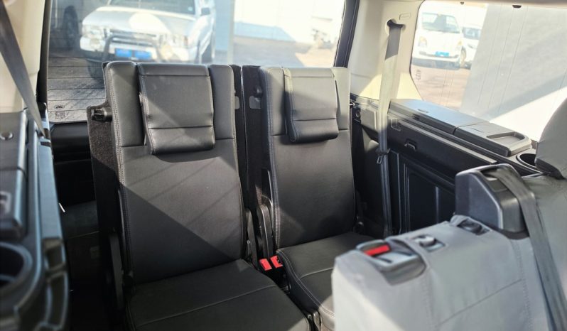 
								Land Rover Discovery 4 3.0 Sd V6 S At full									