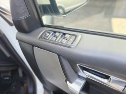 
										Land Rover Discovery 4 3.0 Sd V6 S At full									