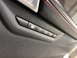 
										Land Rover Discovery sport 2.0 D D180 R-Dynamic Se (132kW) full									