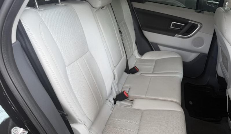 
								Land Rover Discovery Sport 2.0 I4 Diesel Hse At full									