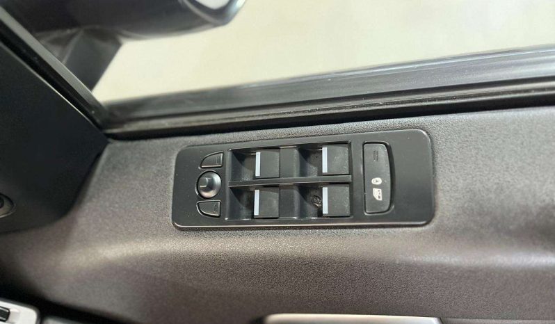 
								LAND ROVER DISCOVERY SPORT DISCOVERY SPORT 2.0i4 D SE full									