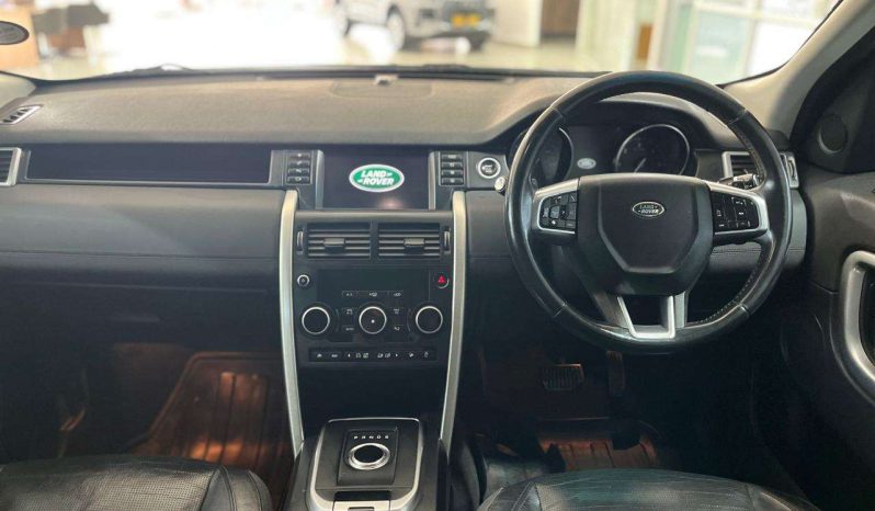 
								LAND ROVER DISCOVERY SPORT DISCOVERY SPORT 2.0i4 D SE full									