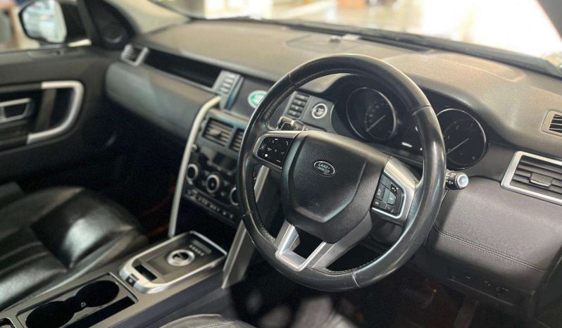 
								LAND ROVER DISCOVERY SPORT DISCOVERY SPORT 2.0i4 D SE full									