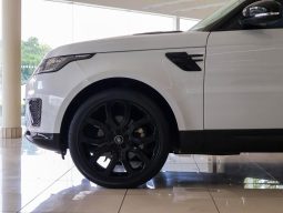 
										Land Rover Range Rover Sport 3.0 D Hse Silver Edition (190kW) full									