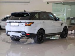 
										Land Rover Range Rover Sport 3.0 D Hse Silver Edition (190kW) full									