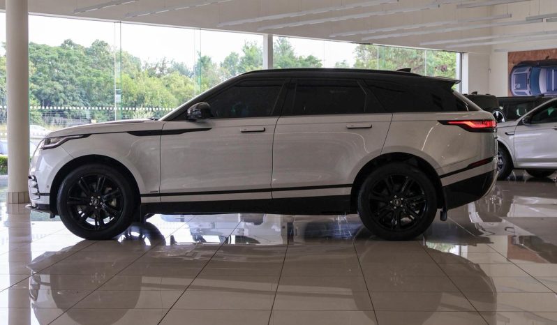 
								Land Rover Range Rover Velar 2.0 D D200 R-Dynamic Se (147kW) full									
