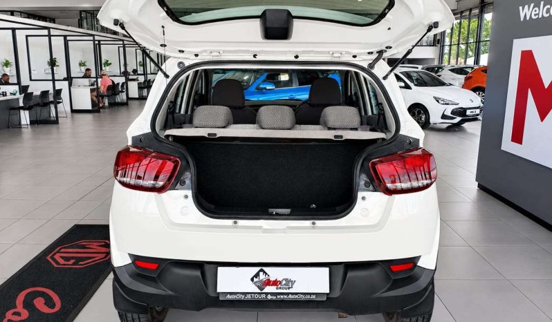 
								Mahindra KUV 100 KUV 100 1.2TD K6+ full									