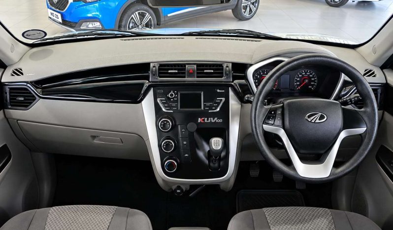 
								Mahindra KUV 100 KUV 100 1.2TD K6+ full									