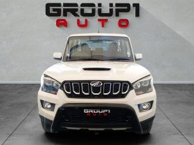 Mahindra Pik Up 2.2 Mhawk S6 Karoo D Cab 4X4 At