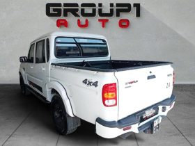 Mahindra Pik Up 2.2 Mhawk S6 Karoo D Cab 4X4 At