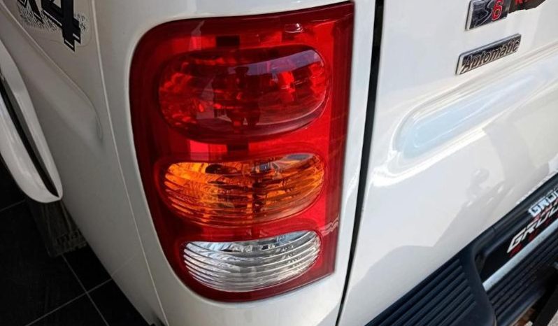 
								Mahindra Pik Up 2.2 Mhawk S6 Karoo D Cab 4X4 At full									