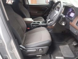 
										Mahindra SCORPIO-N SCORPIO-N 2.2D A/T (Z4) full									