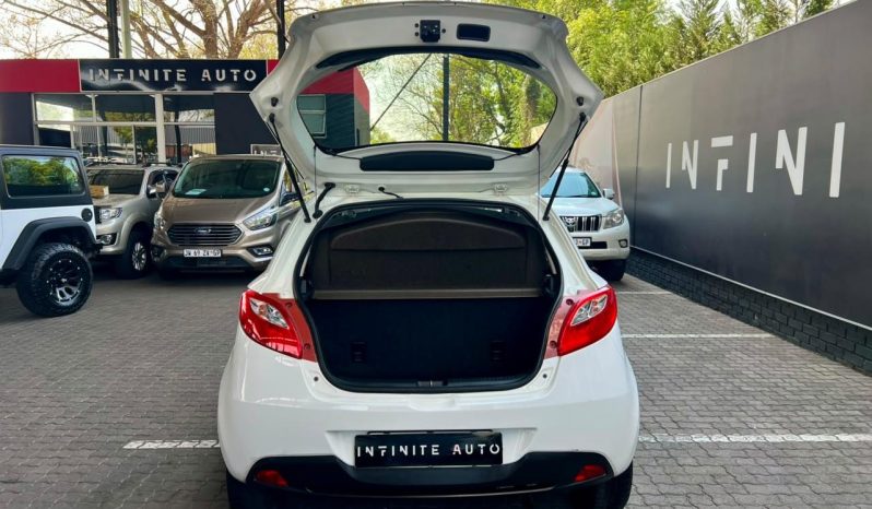 
								Mazda 2 1.3 Active full									
