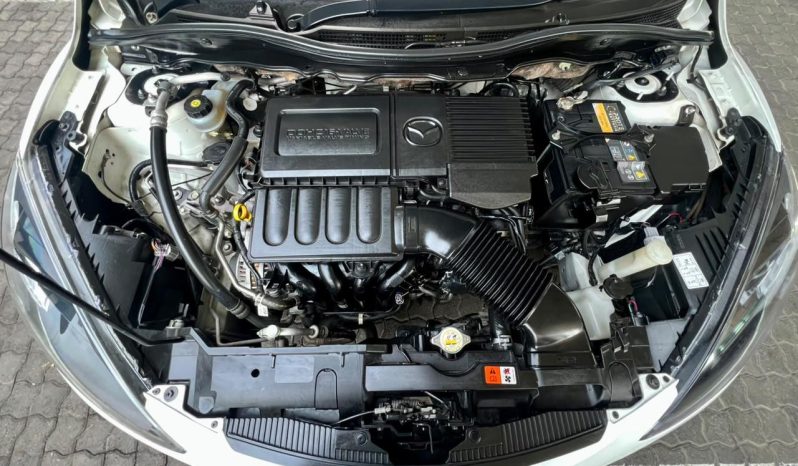 
								Mazda 2 1.3 Active full									