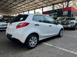 
										Mazda 2 1.3 Active full									