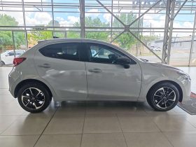 MAZDA 2 MAZDA2 1.5 INDIVIDUAL A/T 5Dr