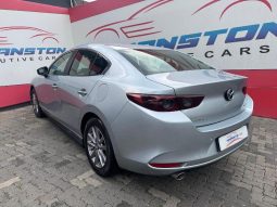 
										Mazda 3 1.5 Dynamic At 4-Door full									