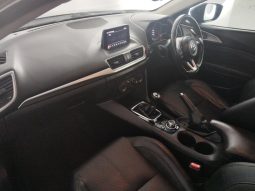 
										Mazda 3 1.6 Dynamic 5-Door full									