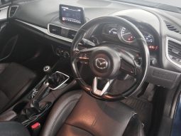
										Mazda 3 1.6 Dynamic 5-Door full									