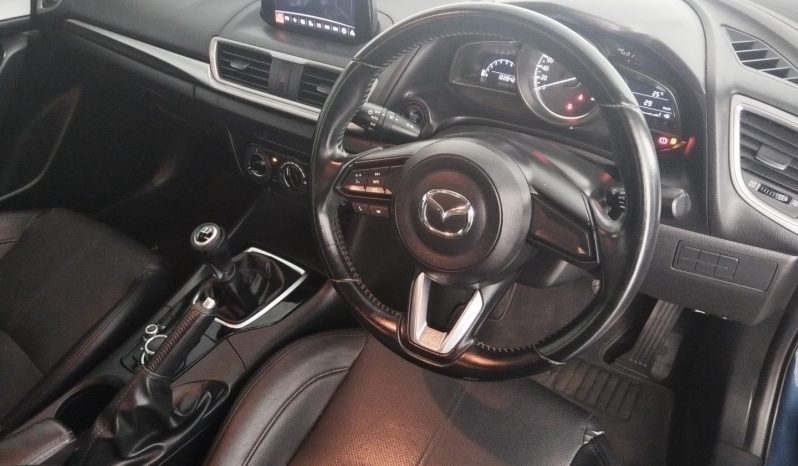 
								Mazda 3 1.6 Dynamic 5-Door full									