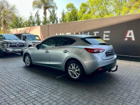 Mazda 3 1.6 Dynamic 5-Door