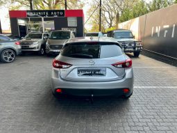 
										Mazda 3 1.6 Dynamic 5-Door full									