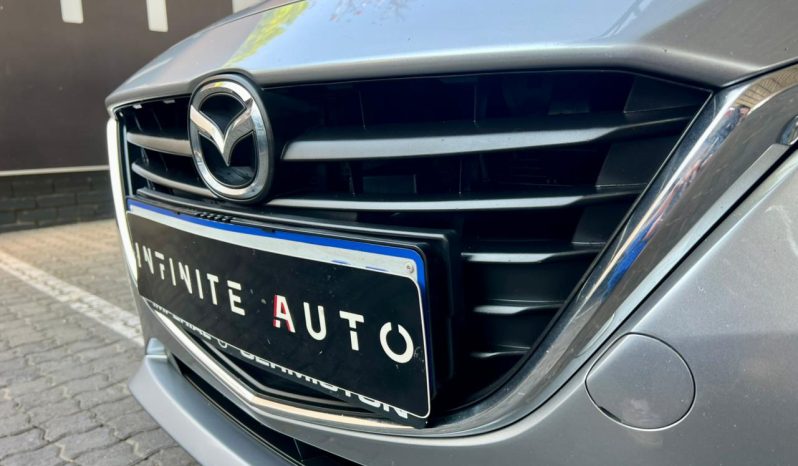 
								Mazda 3 1.6 Dynamic 5-Door full									