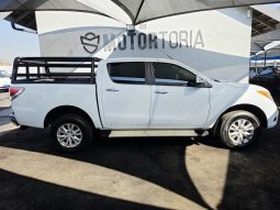 Mazda Bt-50 3.2 Hr D/cab Sle 4X2 (lrd)