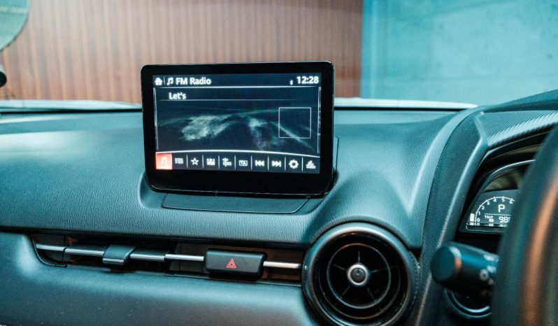 
								Mazda CX-3 2.0 Dynamic At full									