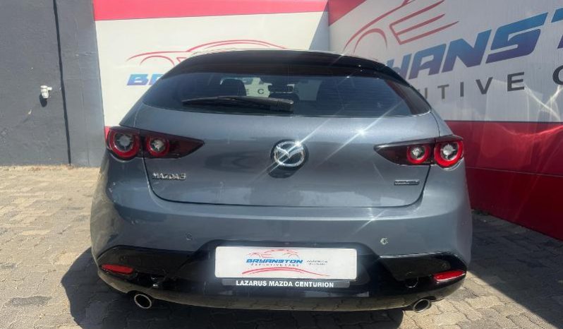 
								Mazda Mazda3 Hatch 1.5 Dynamic At full									
