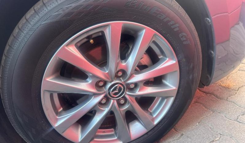 
								Mazda Mazda3 Hatch 1.5 Dynamic At full									